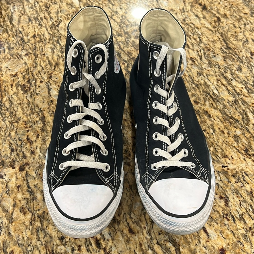 Converse chucks all star hi top men’s 10.5